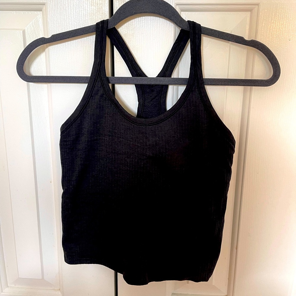 Lululemon Ebb to Street Crop Tank